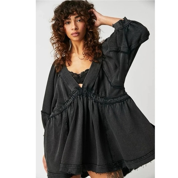 Free People Dresses & Skirts - Free People Feeling Cute gray acid washed oversized tunic Sweatshirt/mini dress